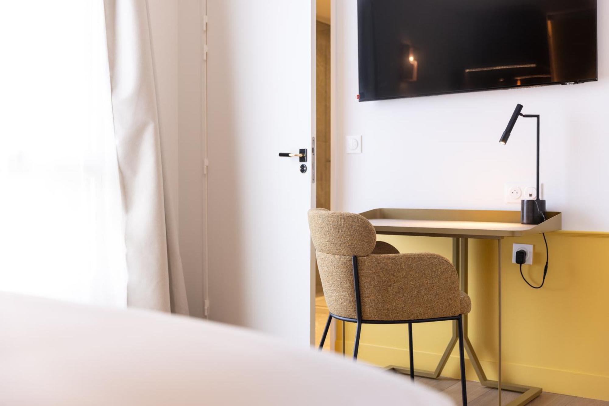 Hotel Kyriad Prestige Paris Asnieres Buitenkant foto