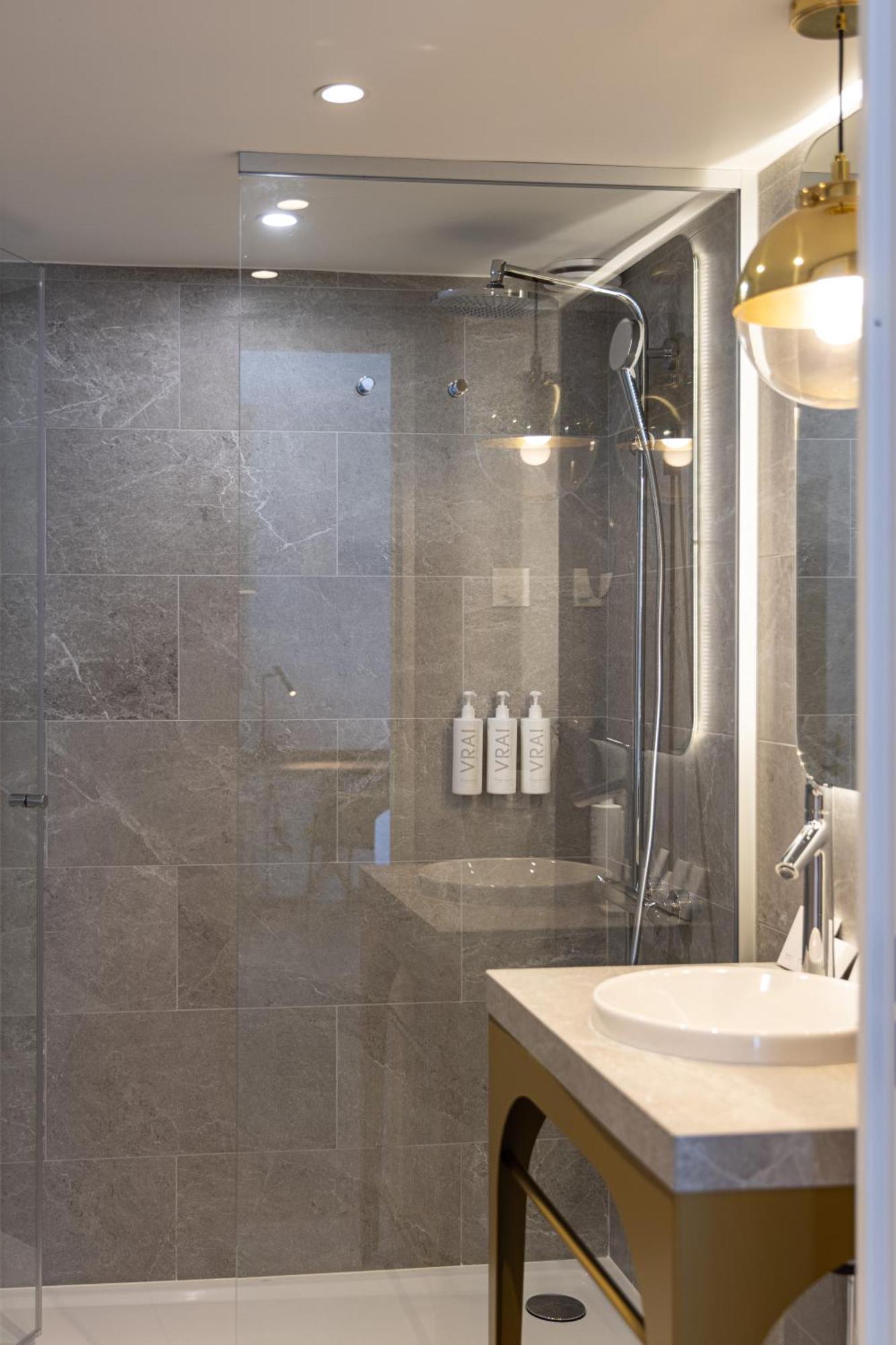 Hotel Kyriad Prestige Paris Asnieres Buitenkant foto